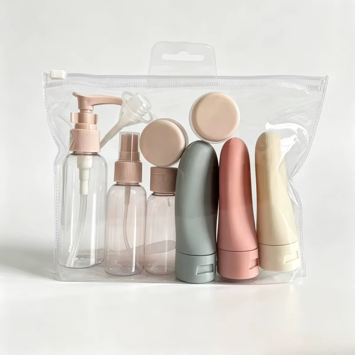 Reisset met flesjes en opbergt - Misting Bottle Fine recensie en prijs